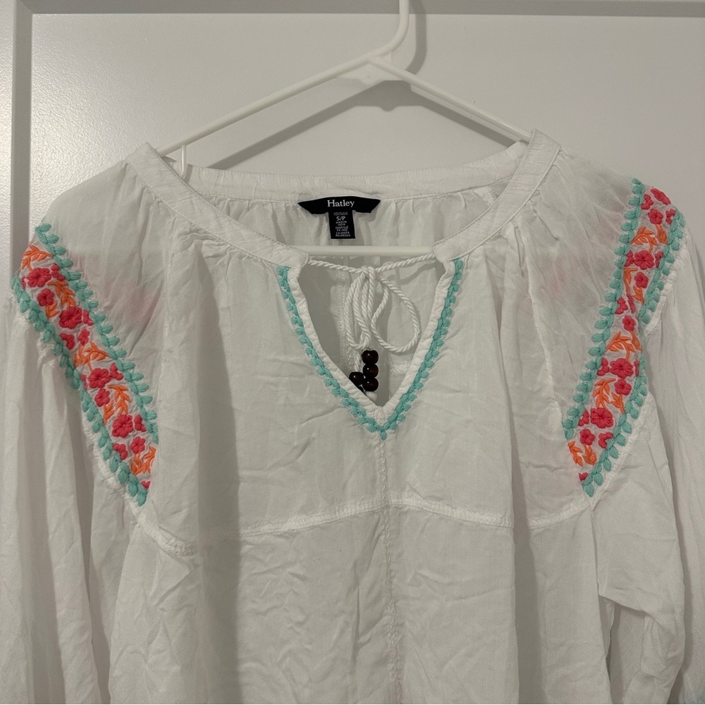 Hatley Embroidered White Long Sleeve Modal Tunic Size Small - Picture 5 of 15